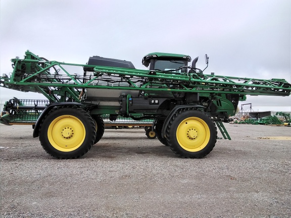 2023 John Deere 412R Sprayer/High Clearance