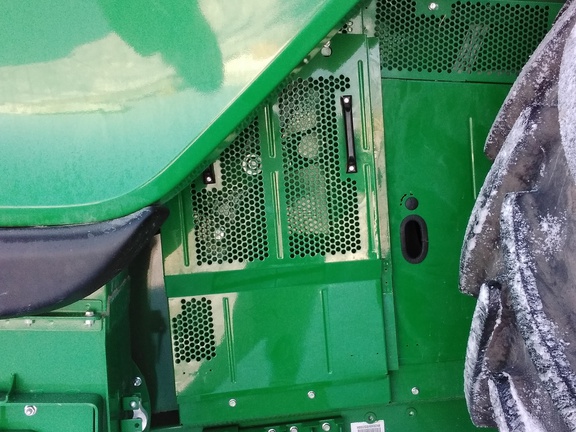 2023 John Deere X9 1000 Combine