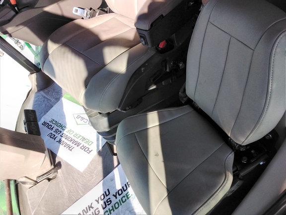 2023 John Deere X9 1000 Combine