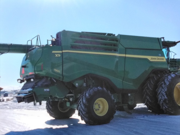 2023 John Deere X9 1000 Combine