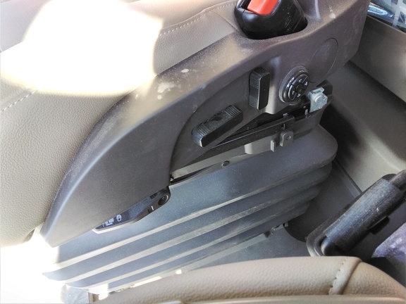 2023 John Deere X9 1000 Combine