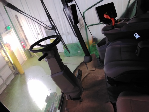 2023 John Deere X9 1000 Combine