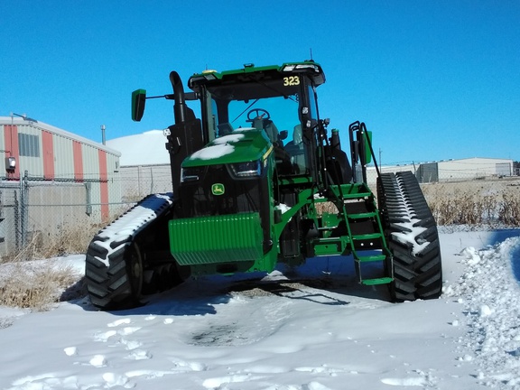 2023 John Deere 8RT 410 Tractor Rubber Track