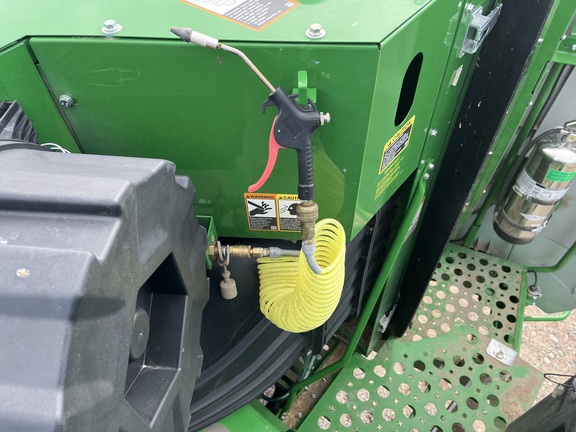 2024 John Deere S780 Combine