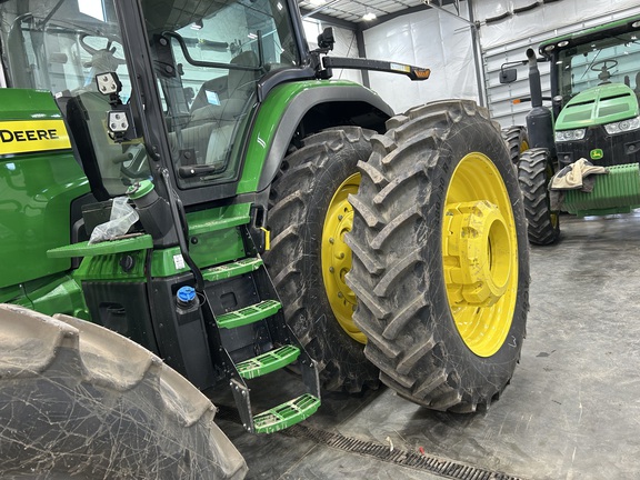 2023 John Deere 8R 340 Tractor