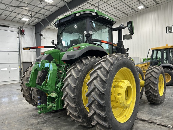 2023 John Deere 8R 340 Tractor