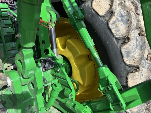 2023 John Deere 8R 340 Tractor