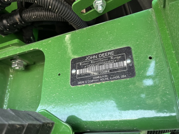 2024 John Deere X9 1000 Combine