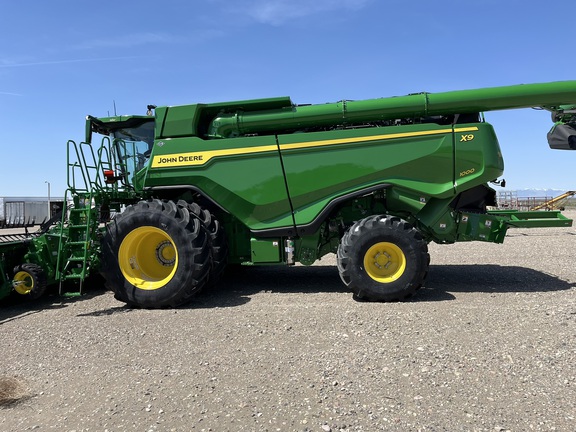 2024 John Deere X9 1000 Combine