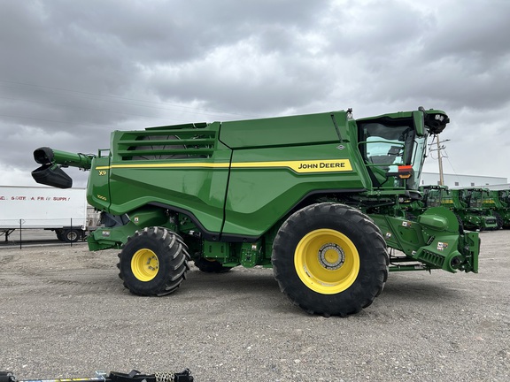 2024 John Deere X9 1000 Combine