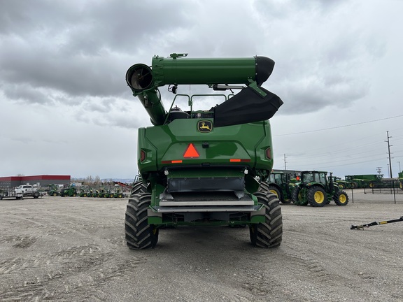 2024 John Deere X9 1000 Combine