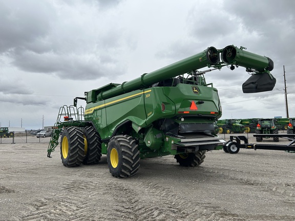 2024 John Deere X9 1000 Combine