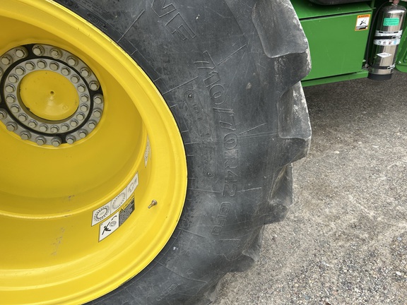 2024 John Deere X9 1000 Combine