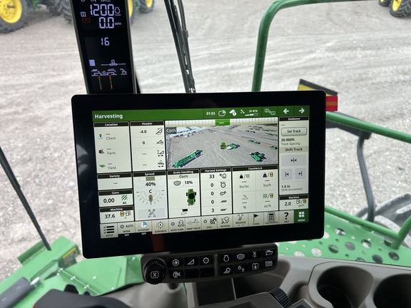 2024 John Deere X9 1000 Combine