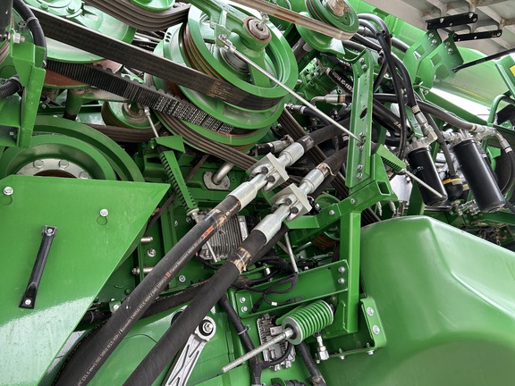 2024 John Deere X9 1000 Combine