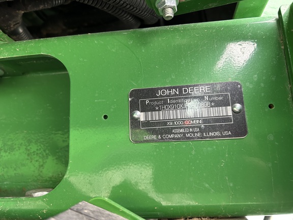 2024 John Deere X9 1000 Combine