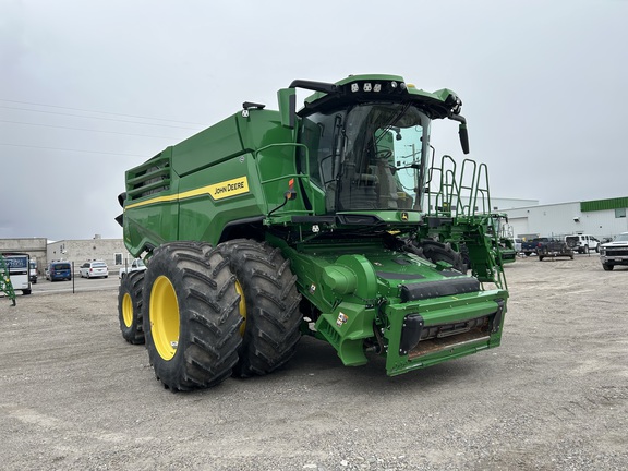2024 John Deere X9 1000 Combine