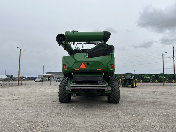2024 John Deere X9 1000 Combine