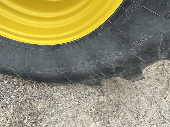 2024 John Deere X9 1000 Combine