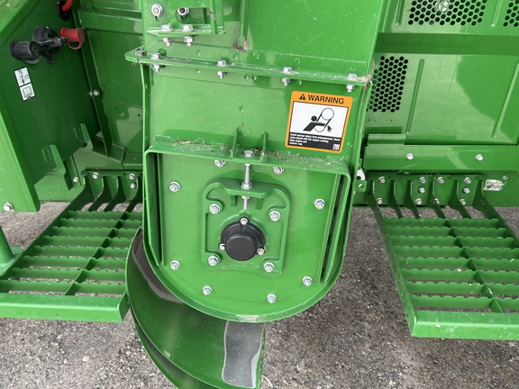 2024 John Deere X9 1000 Combine