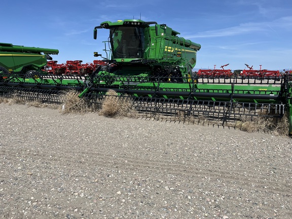 2024 John Deere HD45R Header Combine