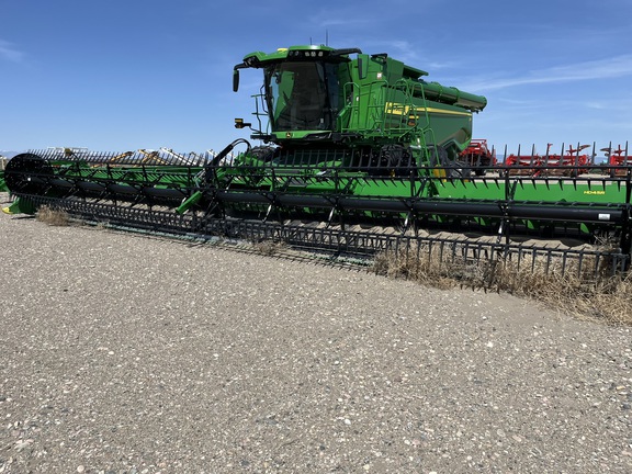 2024 John Deere HD45R Header Combine