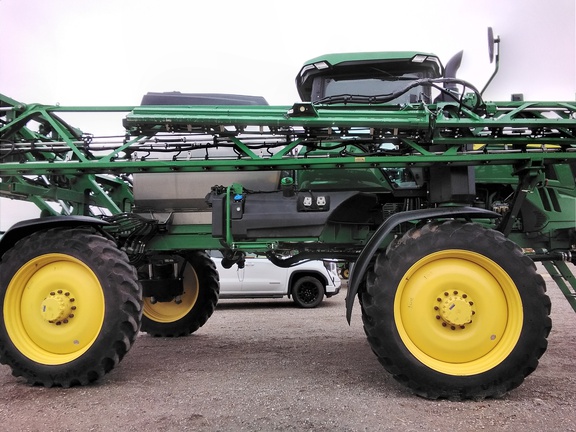 2023 John Deere 412R Sprayer/High Clearance