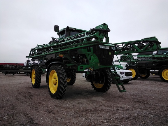 2023 John Deere 412R Sprayer/High Clearance