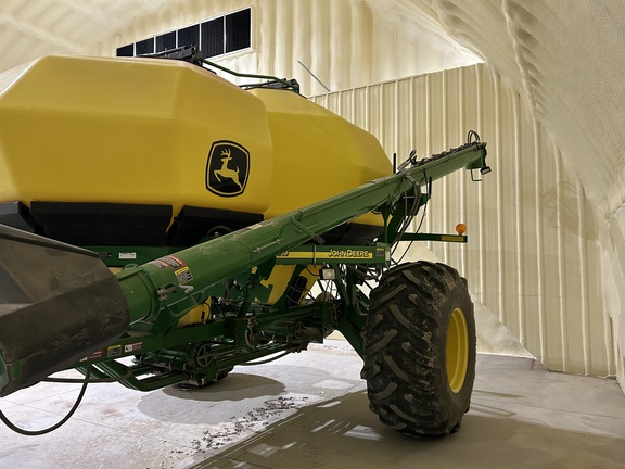 2012 John Deere 1890 Air Seeder