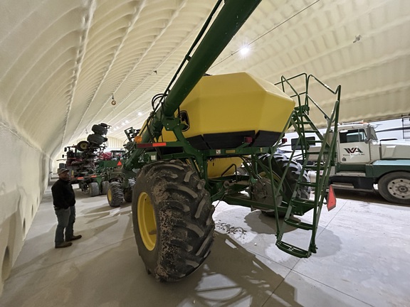 2012 John Deere 1890 Air Seeder