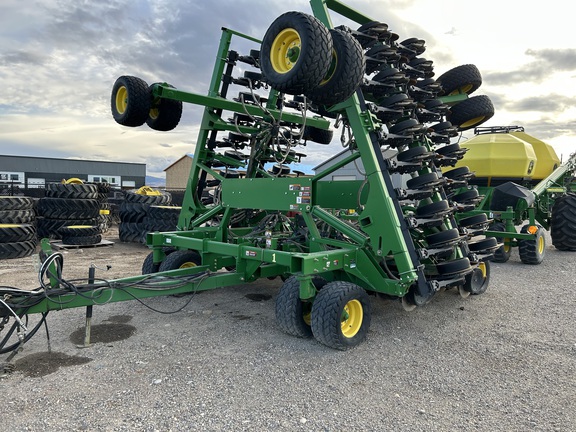 2012 John Deere 1890 Air Seeder