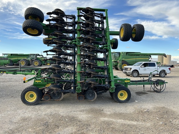 2012 John Deere 1890 Air Seeder