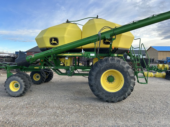 2012 John Deere 1890 Air Seeder