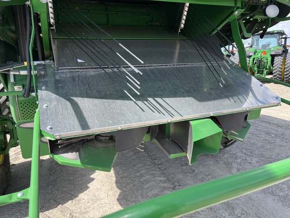 2023 John Deere S780 Combine