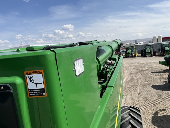 2023 John Deere S780 Combine