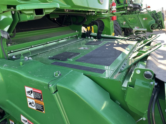 2023 John Deere S780 Combine