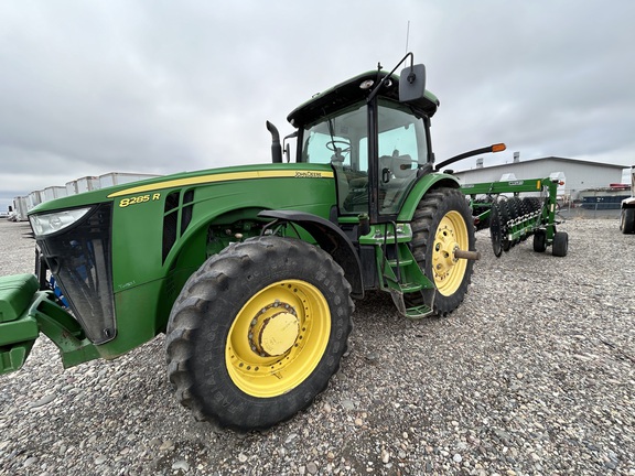 2013 John Deere 8285R Tractor