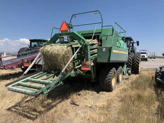 2020 John Deere L341 Baler/Big Square