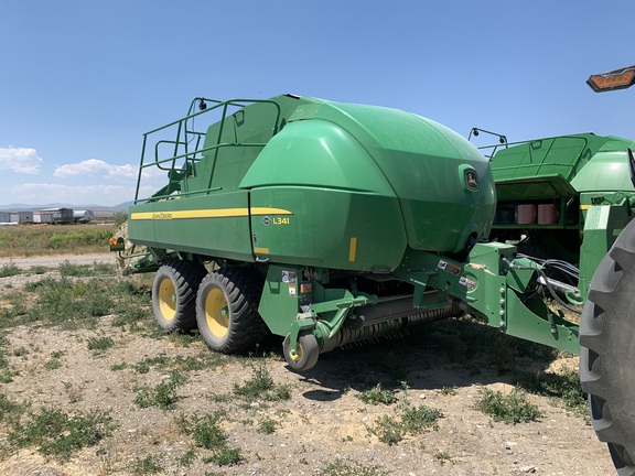 2022 John Deere L341 Baler/Big Square