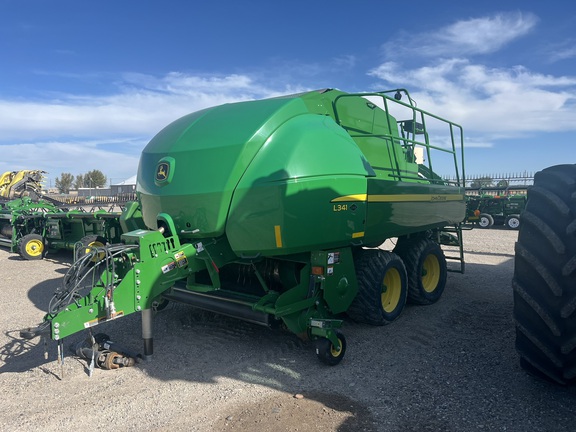 2022 John Deere L341 Baler/Big Square