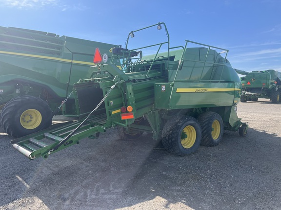 2022 John Deere L341 Baler/Big Square