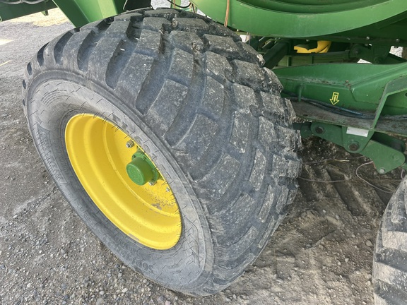2022 John Deere L341 Baler/Big Square
