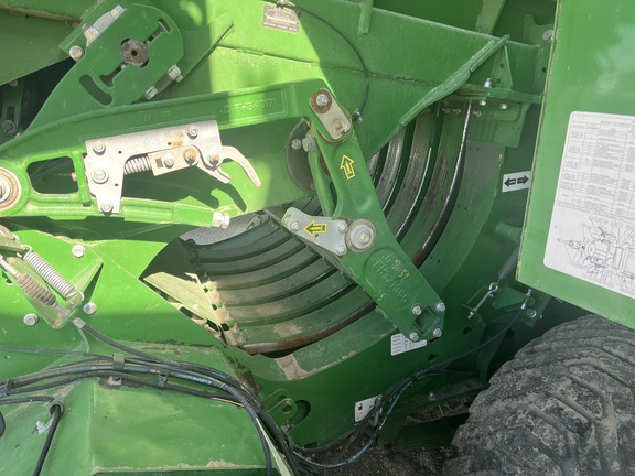 2022 John Deere L341 Baler/Big Square