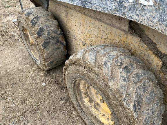 2019 John Deere 324G Skid Steer Loader