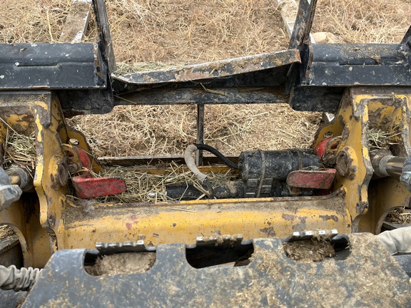 2019 John Deere 324G Skid Steer Loader