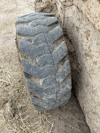 2019 John Deere 324G Skid Steer Loader