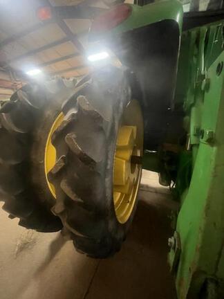 2013 John Deere 7215R Tractor