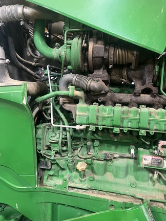 2013 John Deere 7215R Tractor