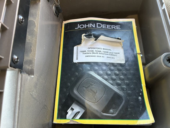 2013 John Deere 7215R Tractor