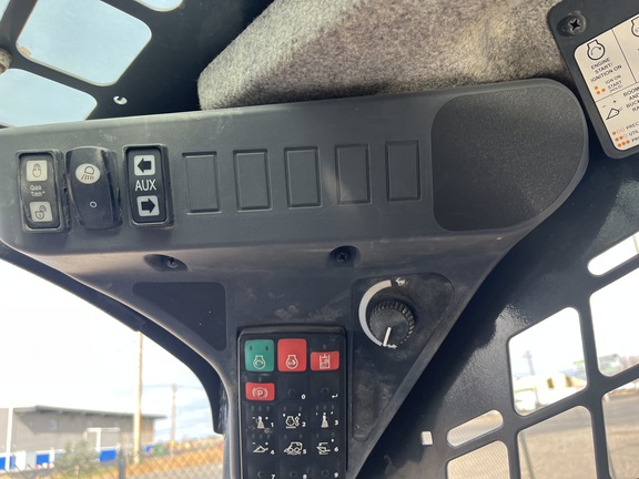 2023 John Deere 330G Skid Steer Loader